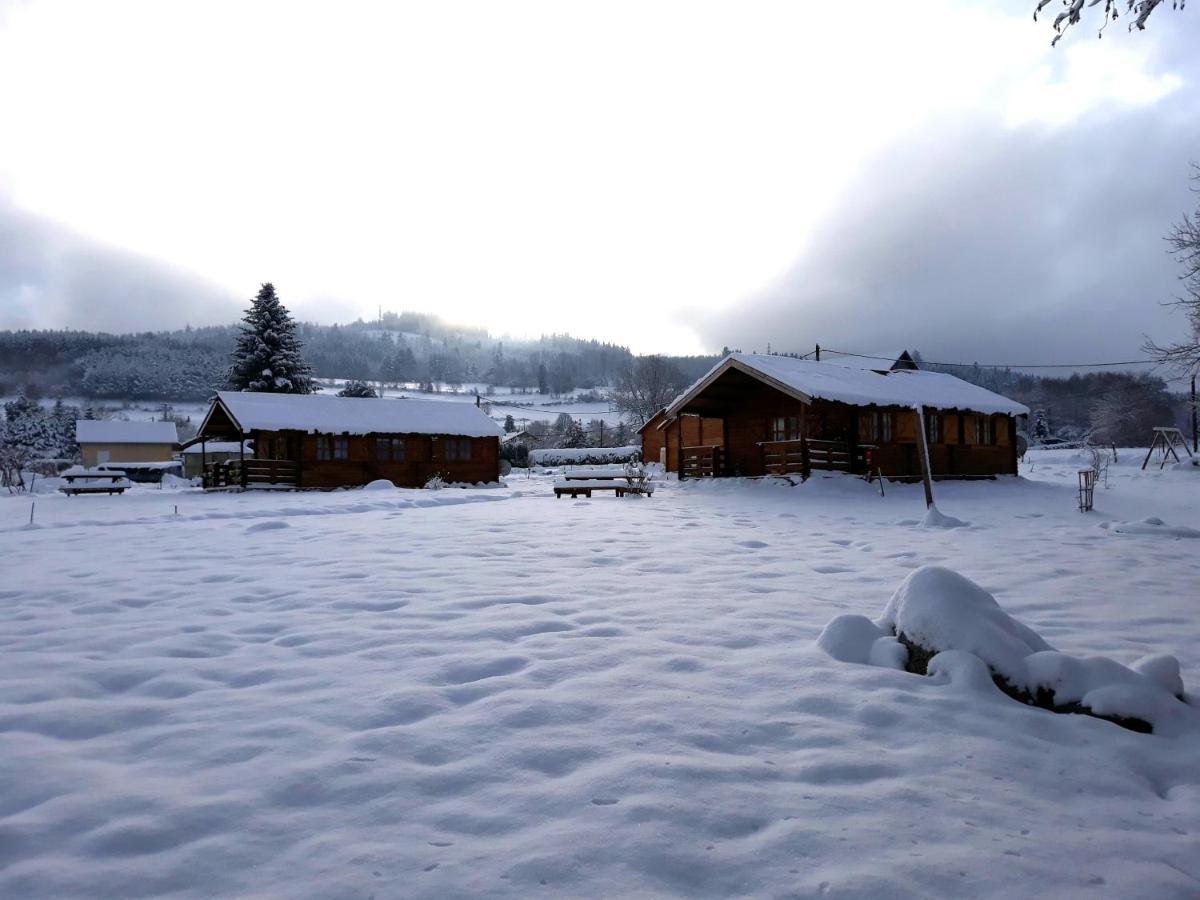 Chalets Les 5 Loups Gerbepal Exterior photo