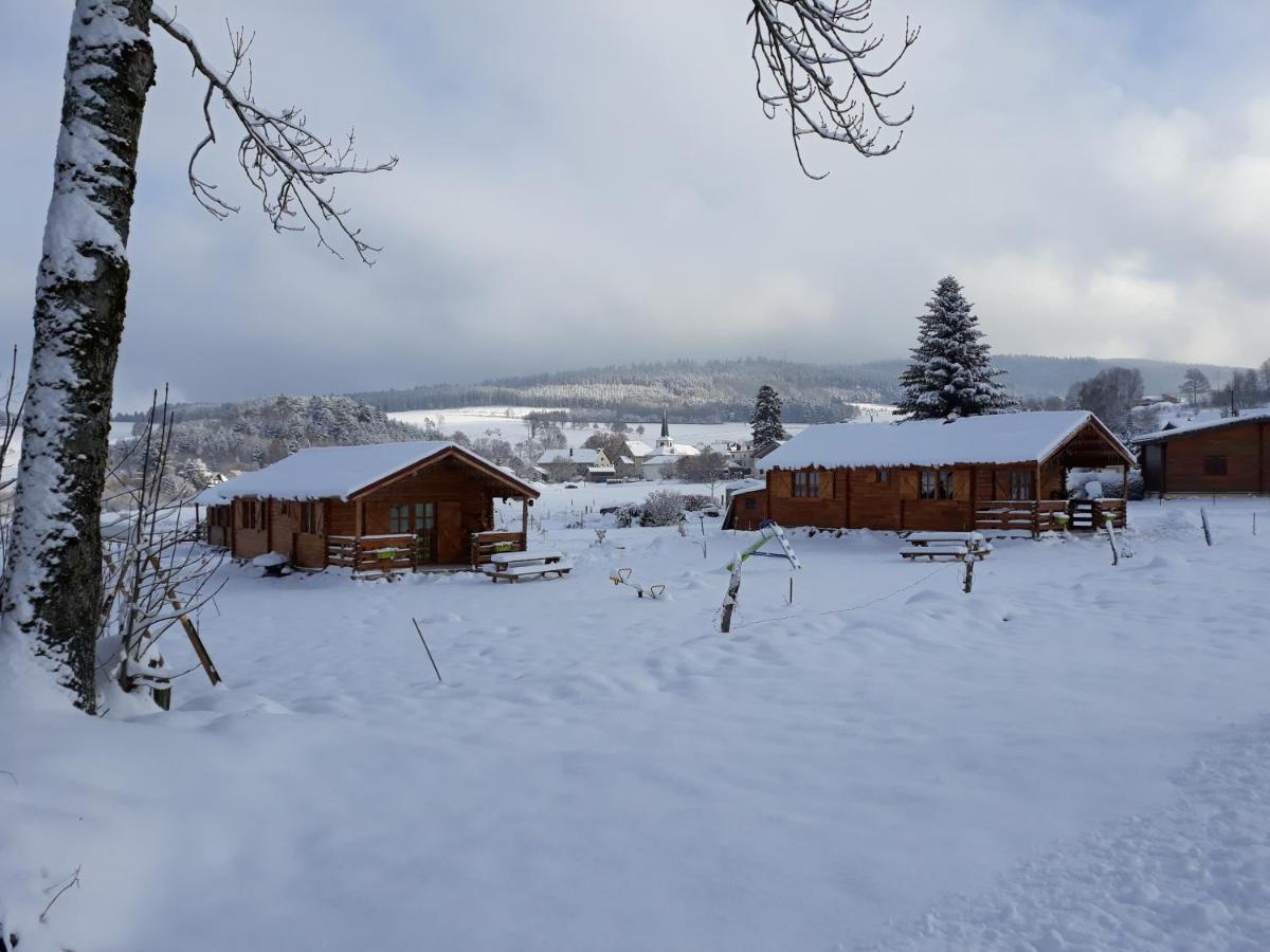 Chalets Les 5 Loups Gerbepal Exterior photo