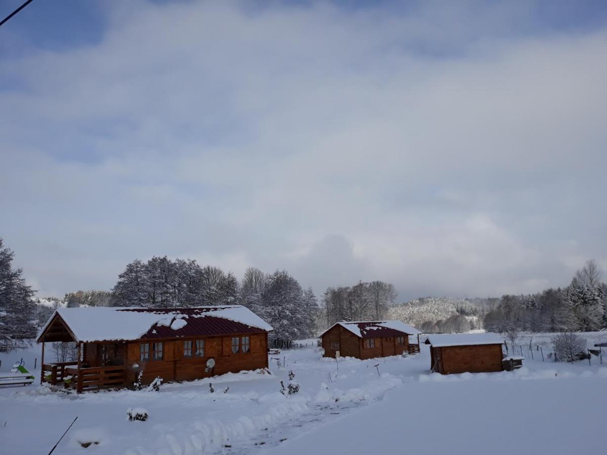 Chalets Les 5 Loups Gerbepal Exterior photo
