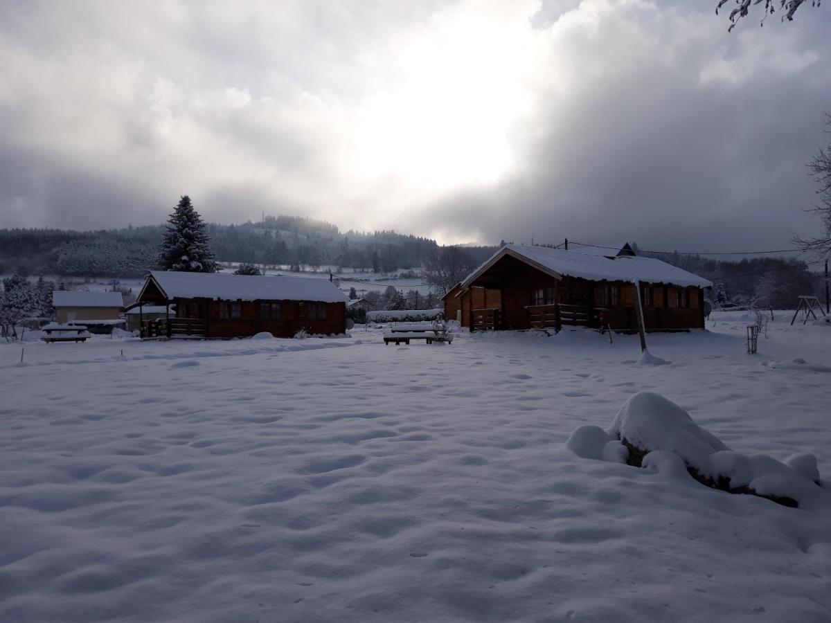 Chalets Les 5 Loups Gerbepal Exterior photo