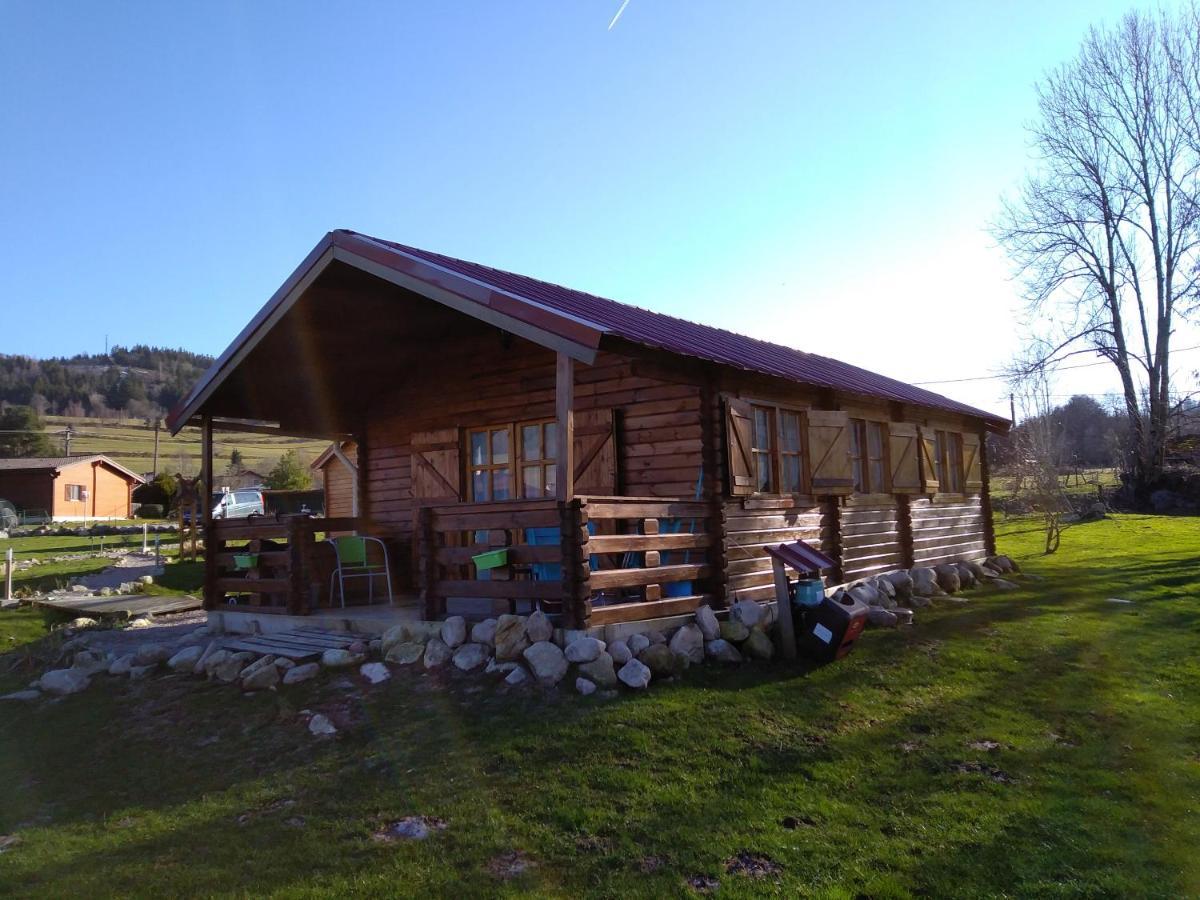 Chalets Les 5 Loups Gerbepal Exterior photo
