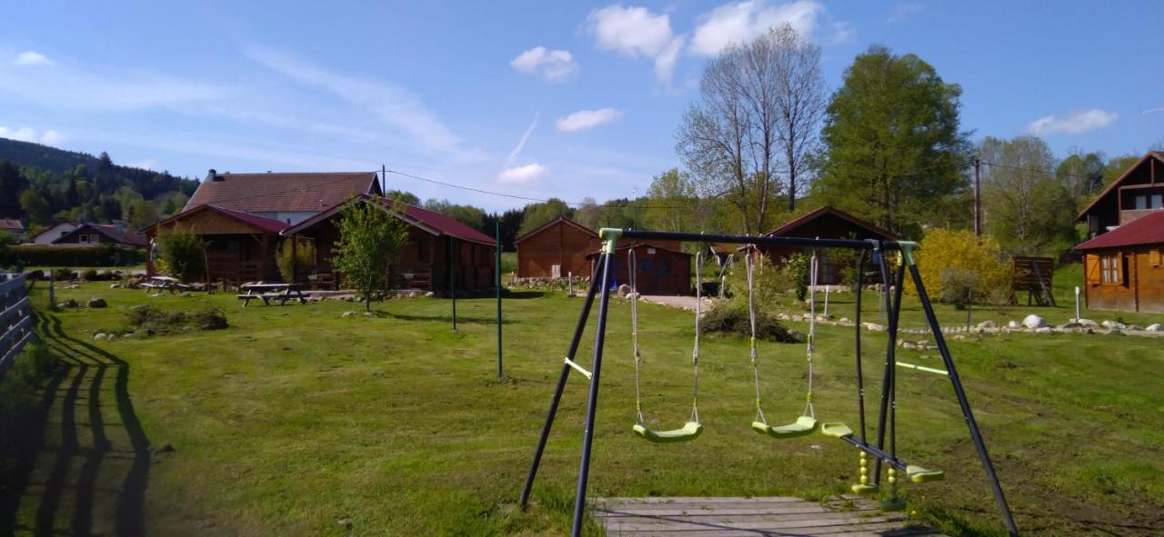 Chalets Les 5 Loups Gerbepal Exterior photo