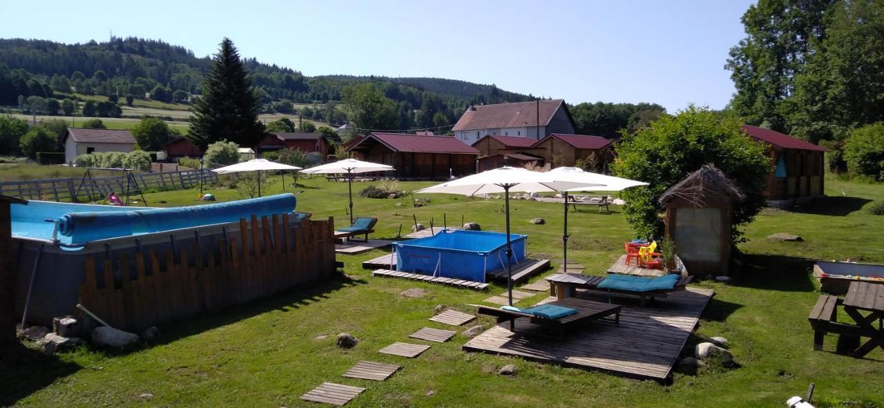 Chalets Les 5 Loups Gerbepal Exterior photo
