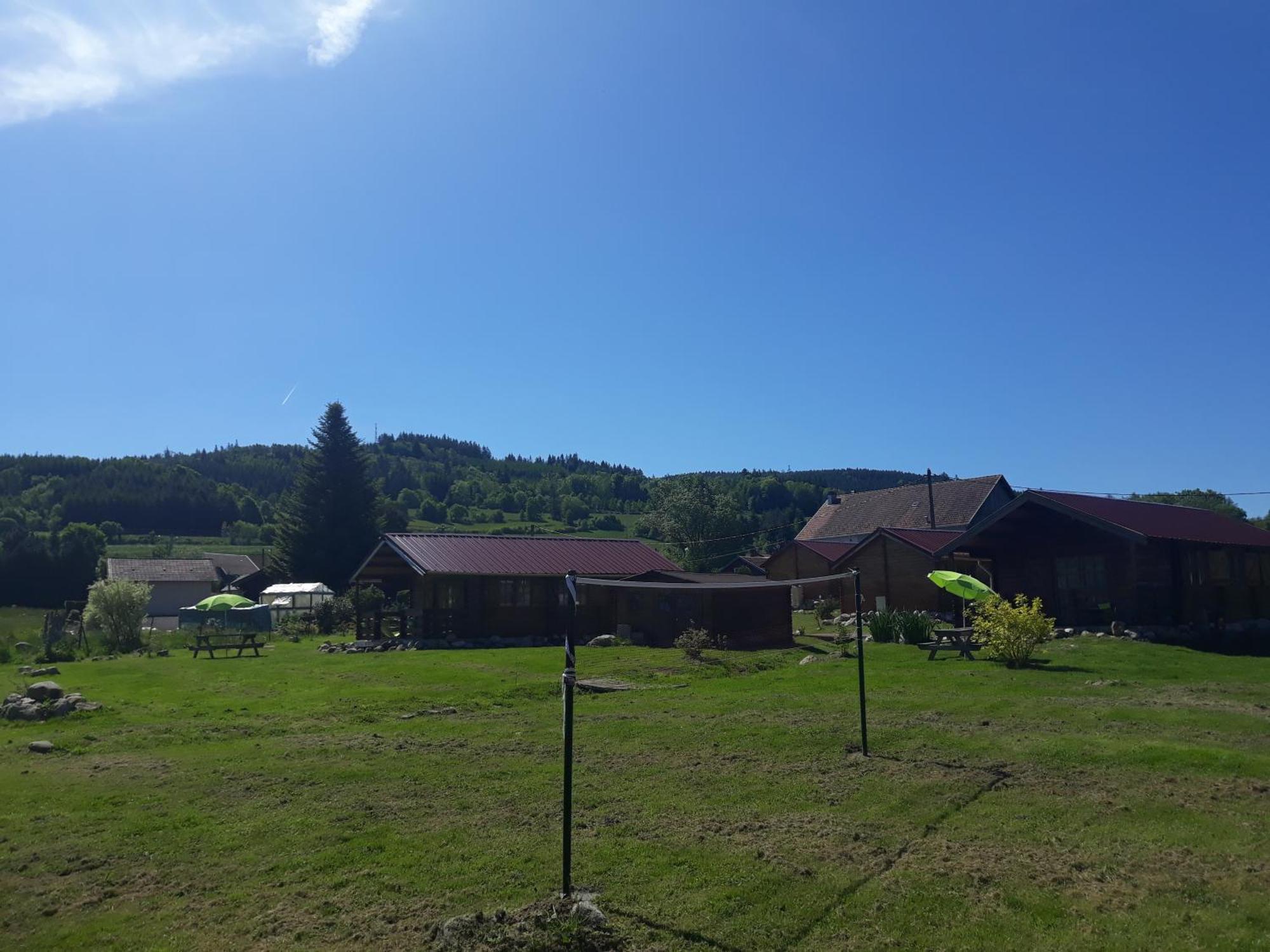 Chalets Les 5 Loups Gerbepal Exterior photo